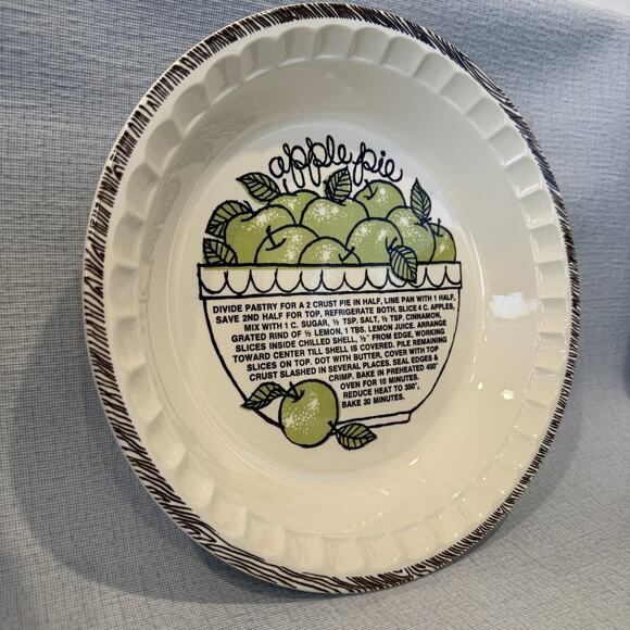 Vintage Apple Pie Plate Country Harvest Royal China USA Apple Pie Plate 11” - Picture 2 of 6